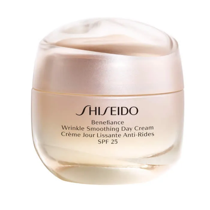 shiseido benefiance wrinkle smoothing day cream spf25 50ml shiseido benefiance wrinkle smoothing day cream spf25 50ml